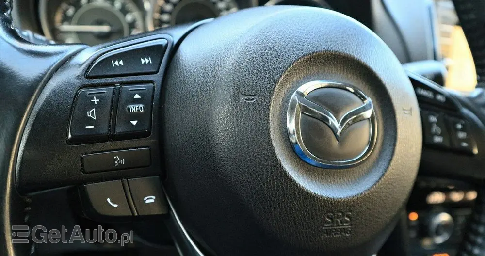 MAZDA 6 2.0 Kombi SKYACTIV-G Center-Line