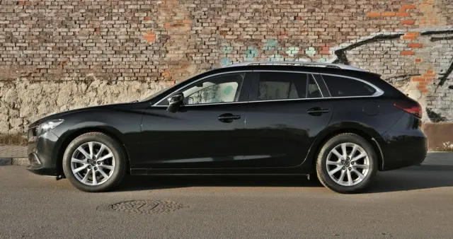 MAZDA 6 2.0 Kombi SKYACTIV-G Center-Line