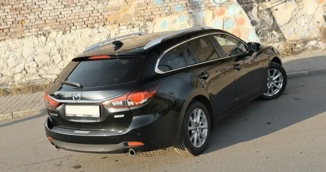 MAZDA 6 2.0 Kombi SKYACTIV-G Center-Line