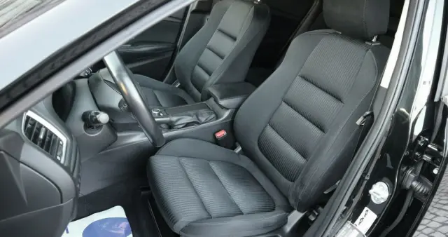 MAZDA 6 2.0 Kombi SKYACTIV-G Center-Line