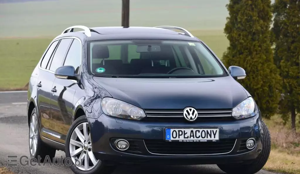 VOLKSWAGEN Golf 