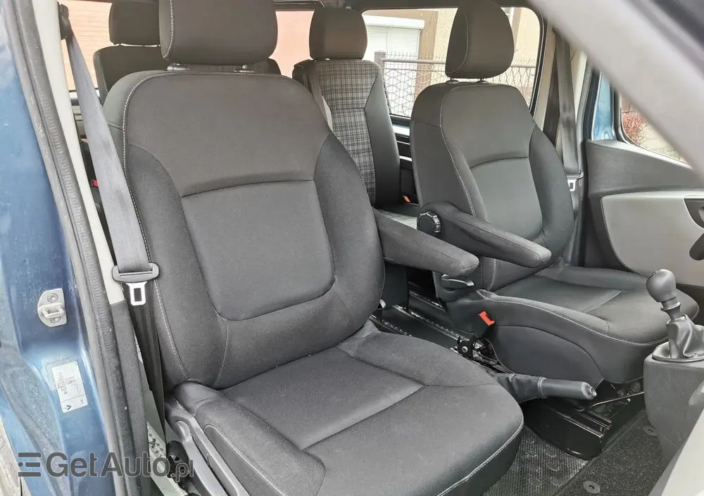 RENAULT Trafic ENERGY Grand Combi Expression