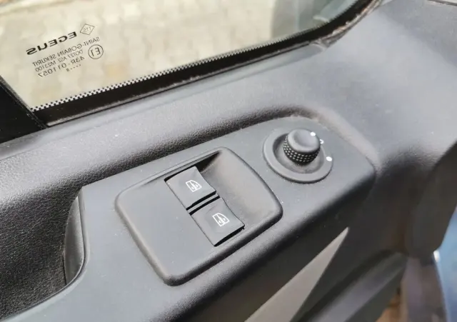 RENAULT Trafic ENERGY Grand Combi Expression