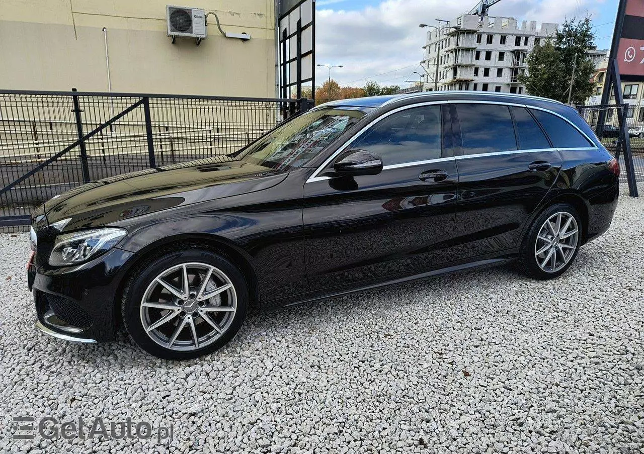 MERCEDES-BENZ Klasa C 220 d 4Matic T 7G-TRONIC Exclusive