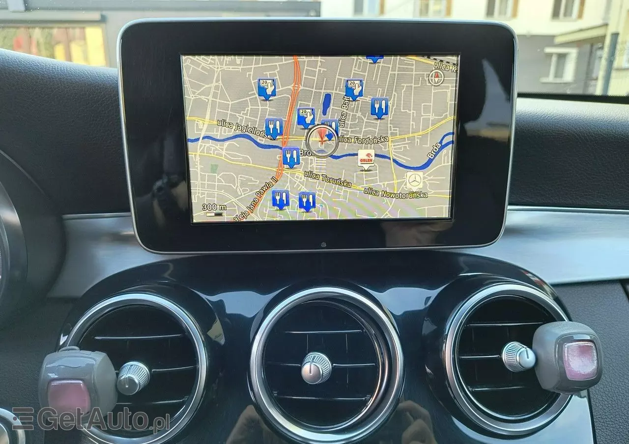 MERCEDES-BENZ Klasa C 220 d 4Matic T 7G-TRONIC Exclusive