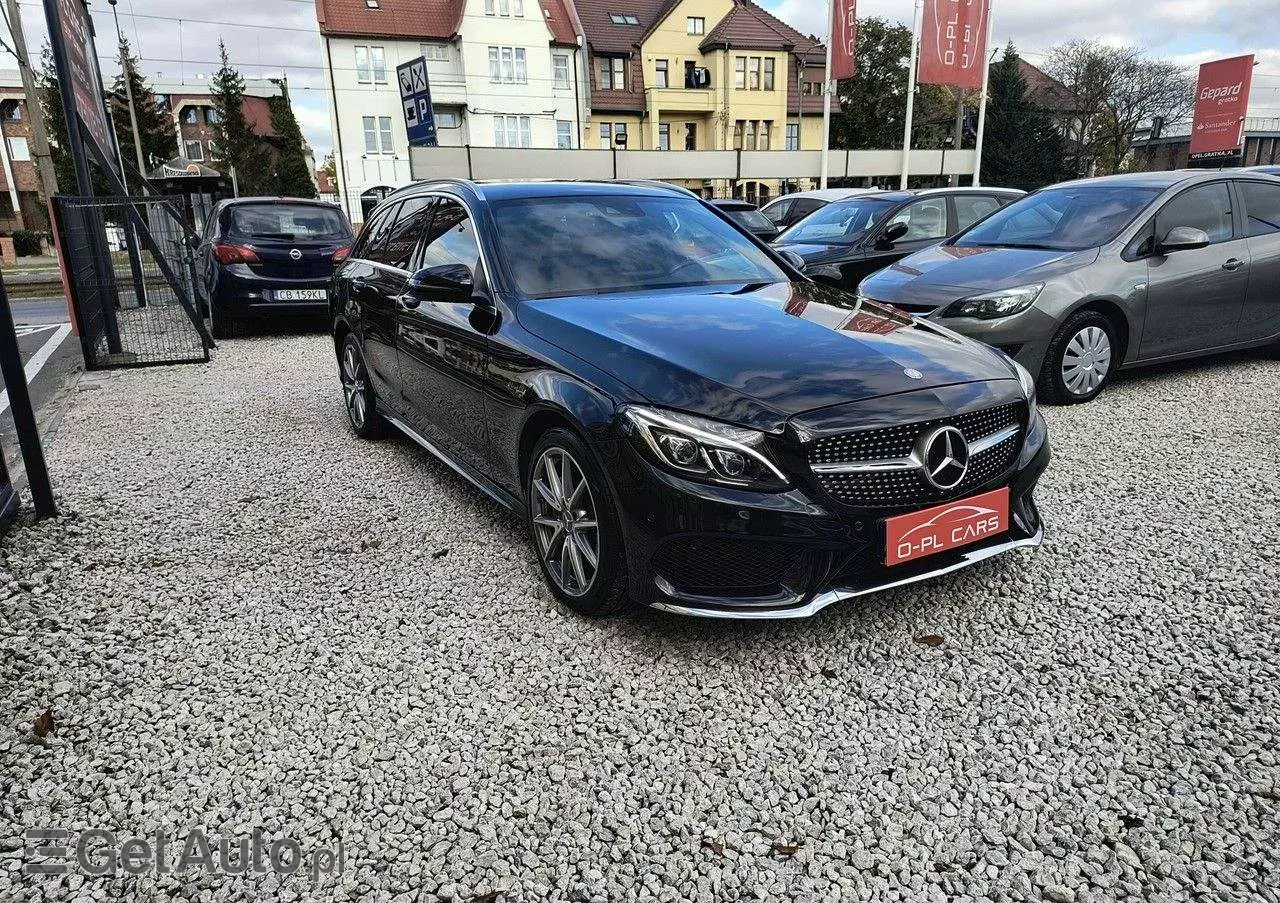 MERCEDES-BENZ Klasa C 220 d 4Matic T 7G-TRONIC Exclusive