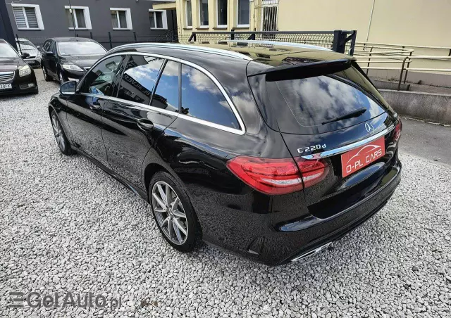 MERCEDES-BENZ Klasa C 220 d 4Matic T 7G-TRONIC Exclusive