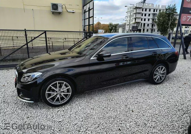 MERCEDES-BENZ Klasa C 220 d 4Matic T 7G-TRONIC Exclusive