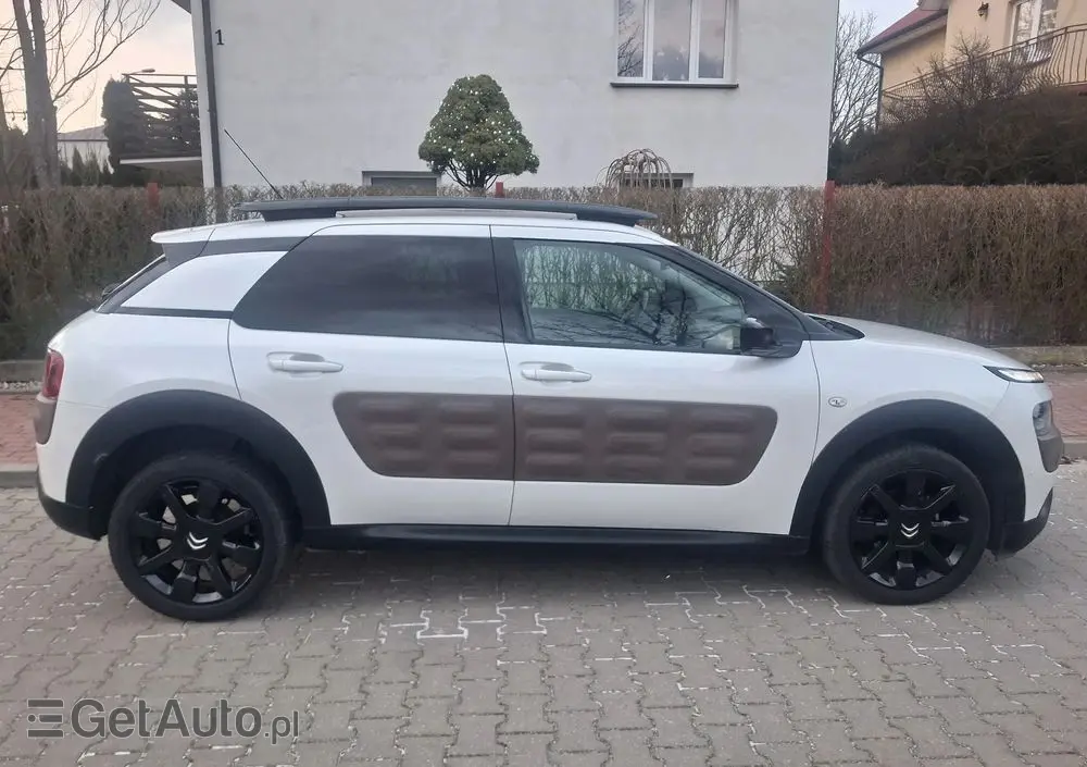 CITROËN C4 Cactus 1.6 Blue HDi Shine Edition