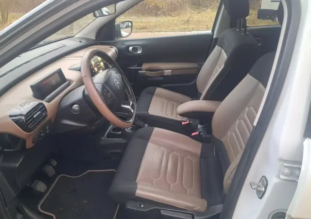 CITROËN C4 Cactus 1.6 Blue HDi Shine Edition