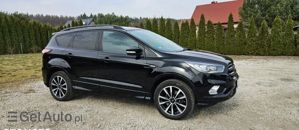 FORD Kuga 2.0 TDCi 4x2 ST-Line
