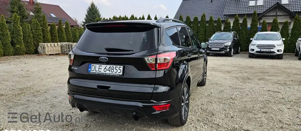 FORD Kuga 2.0 TDCi 4x2 ST-Line