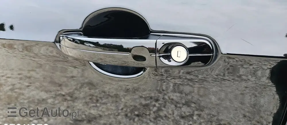 FORD Kuga 2.0 TDCi 4x2 ST-Line