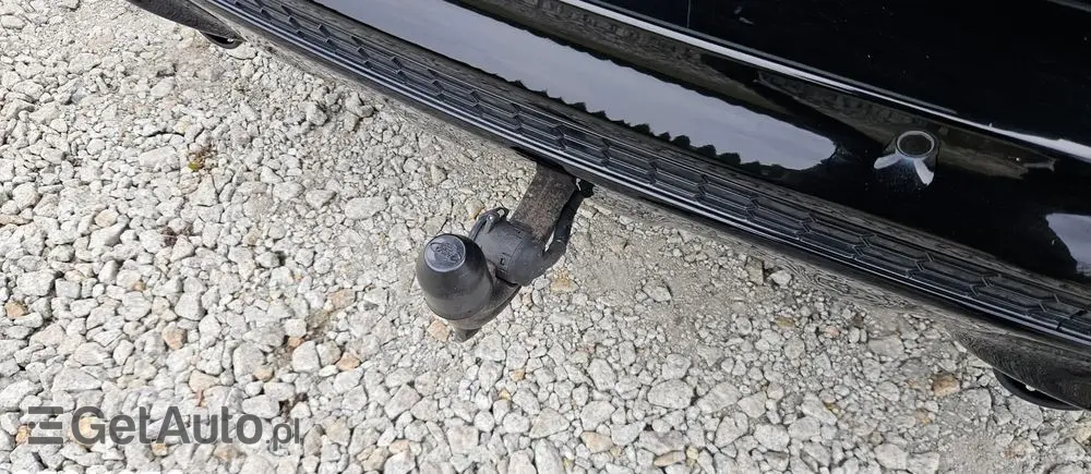 FORD Kuga 2.0 TDCi 4x2 ST-Line