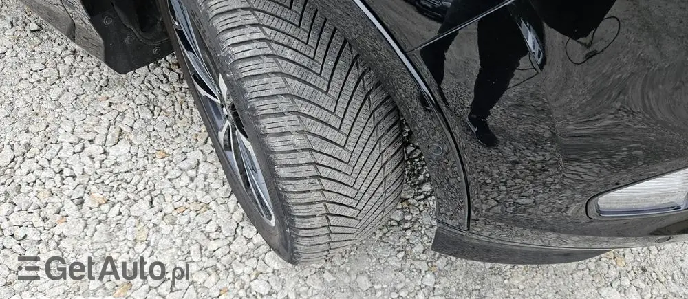 FORD Kuga 2.0 TDCi 4x2 ST-Line