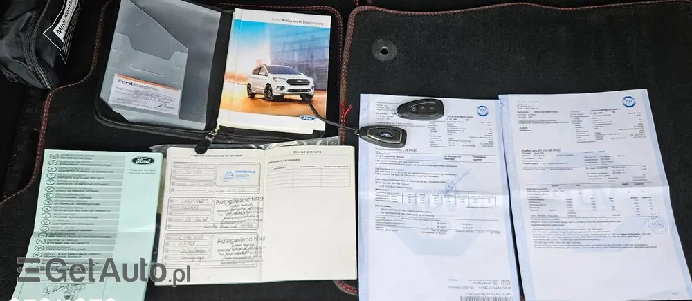 FORD Kuga 2.0 TDCi 4x2 ST-Line
