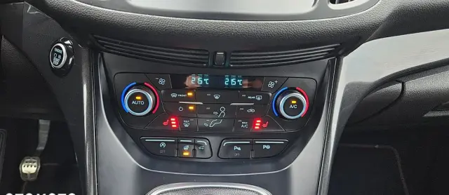 FORD Kuga 2.0 TDCi 4x2 ST-Line