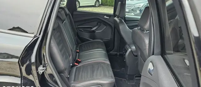 FORD Kuga 2.0 TDCi 4x2 ST-Line