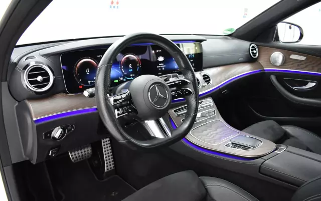 MERCEDES-BENZ Klasa E 300 de PHEV AMG 9G-Tronic