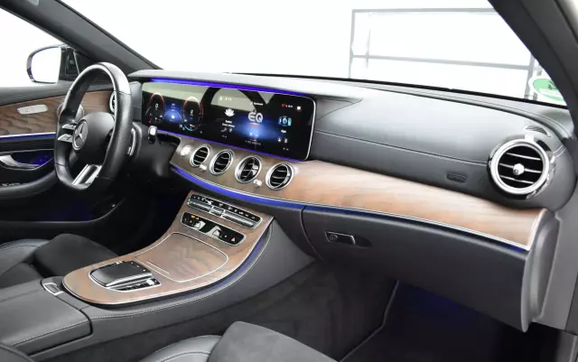 MERCEDES-BENZ Klasa E 300 de PHEV AMG 9G-Tronic