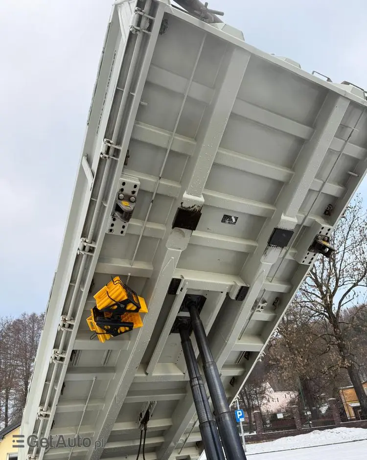 MAN 35.460 TGS wywrotka 8x4, 3-str. MEILLER, BORDMATIC, 302 t.km., TOP! 