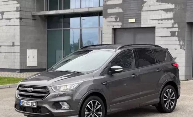 FORD Kuga 