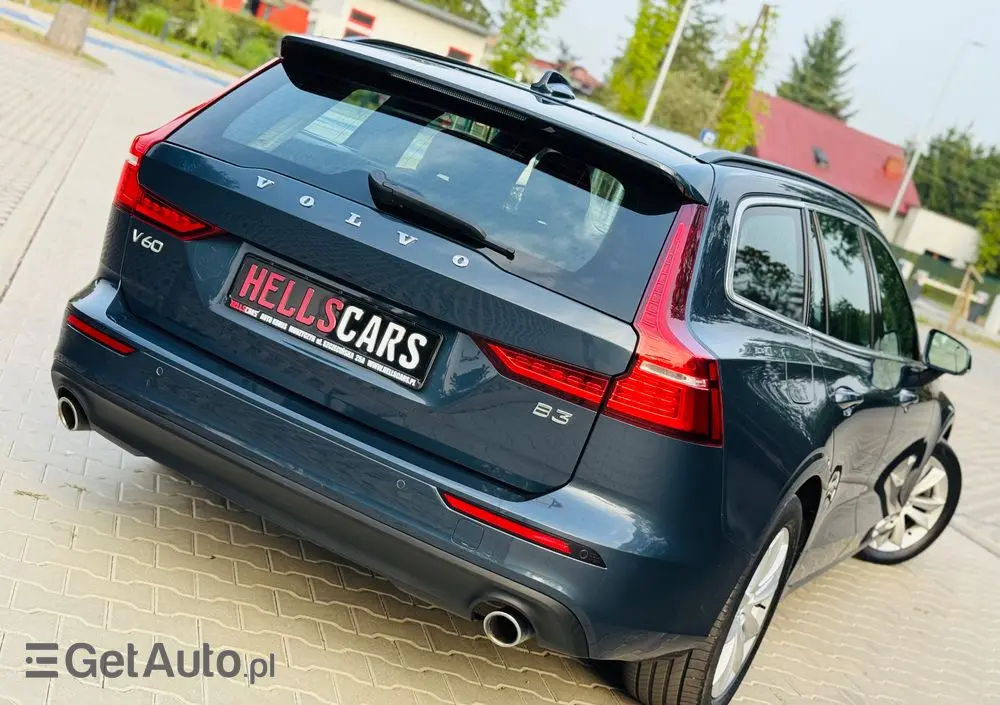 VOLVO V60 B3 B Geartronic Momentum Pro