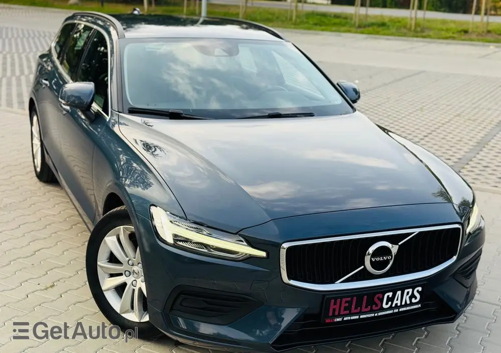 VOLVO V60 B3 B Geartronic Momentum Pro