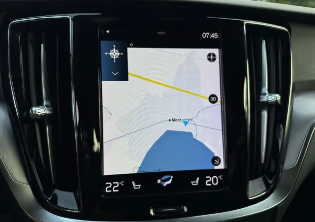 VOLVO V60 B3 B Geartronic Momentum Pro