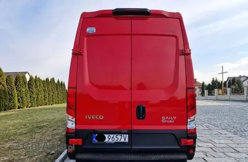IVECO 35 Daily 