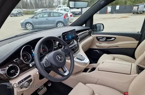 MERCEDES-BENZ Klasa V 