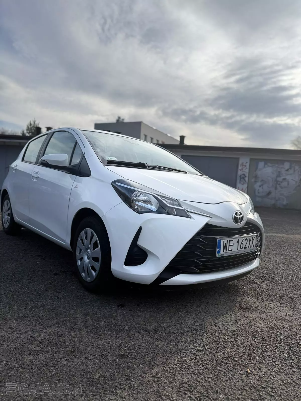 TOYOTA Yaris Active