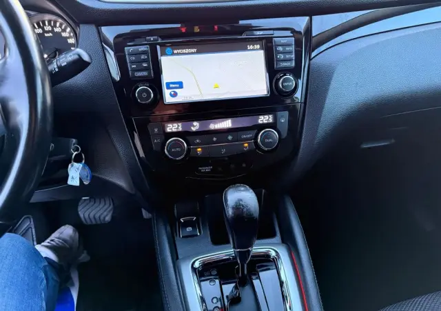 NISSAN Qashqai 1.6 DCi Xtronic ACENTA