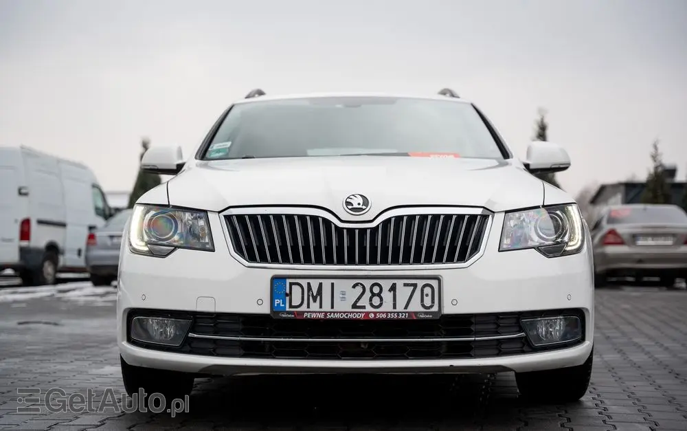 SKODA Superb 2.0 TDI DSG Active