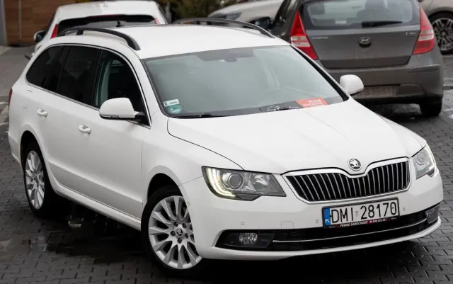 SKODA Superb 2.0 TDI DSG Active