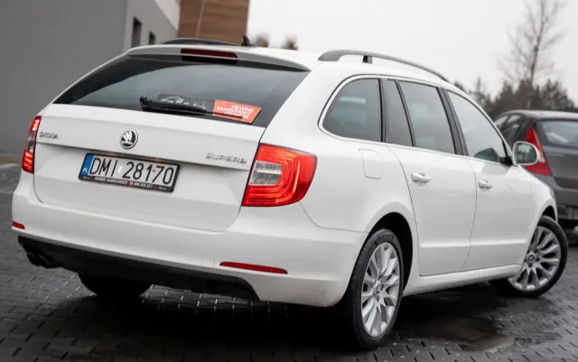 SKODA Superb 2.0 TDI DSG Active