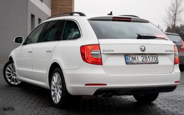 SKODA Superb 2.0 TDI DSG Active