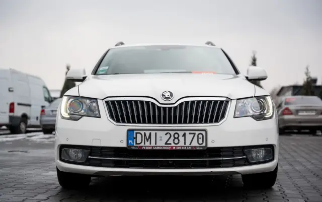 SKODA Superb 2.0 TDI DSG Active
