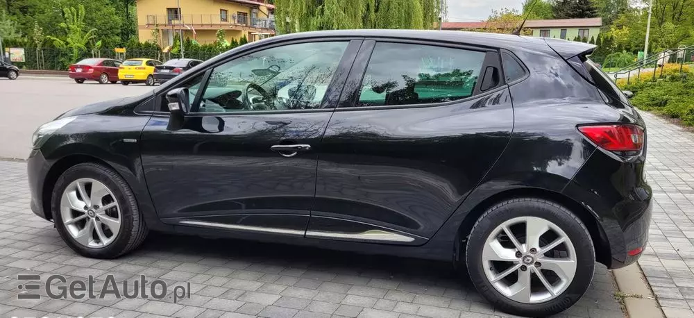 RENAULT Clio 1.2 16V Life