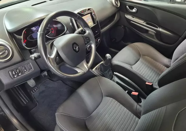 RENAULT Clio 1.2 16V Life