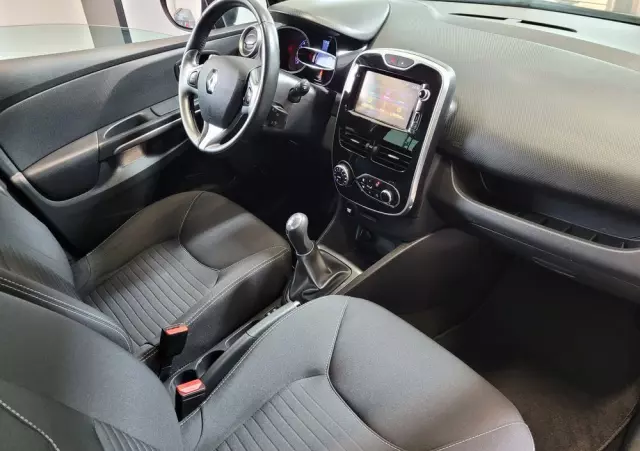 RENAULT Clio 1.2 16V Life