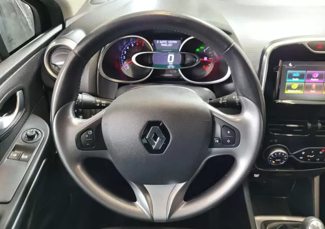 RENAULT Clio 1.2 16V Life