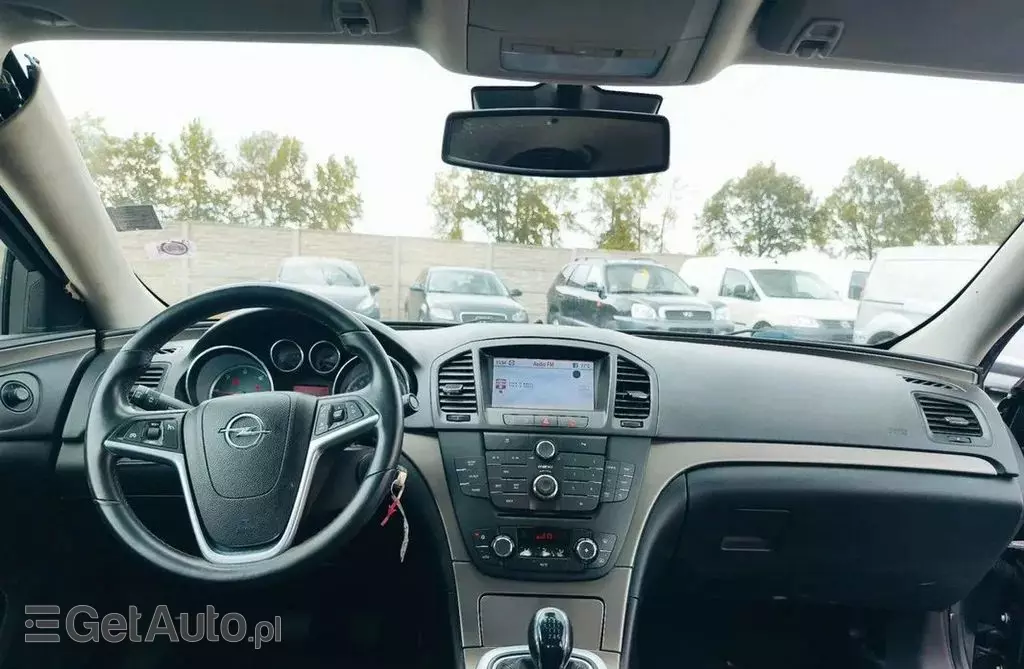 OPEL Insignia 