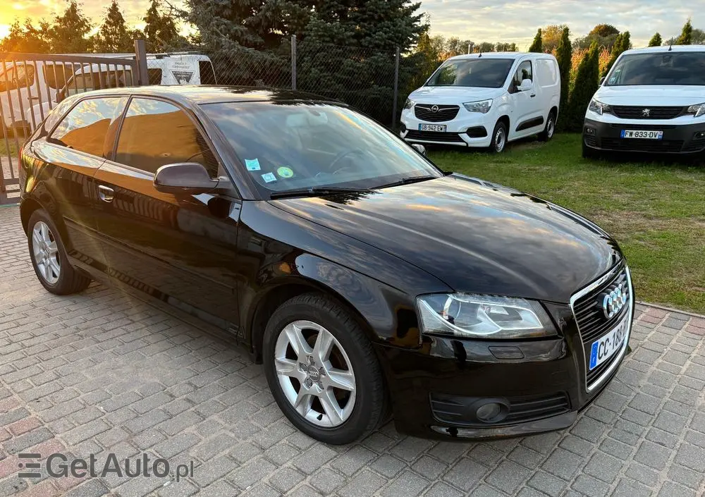 AUDI A3 3-drzwiowe 