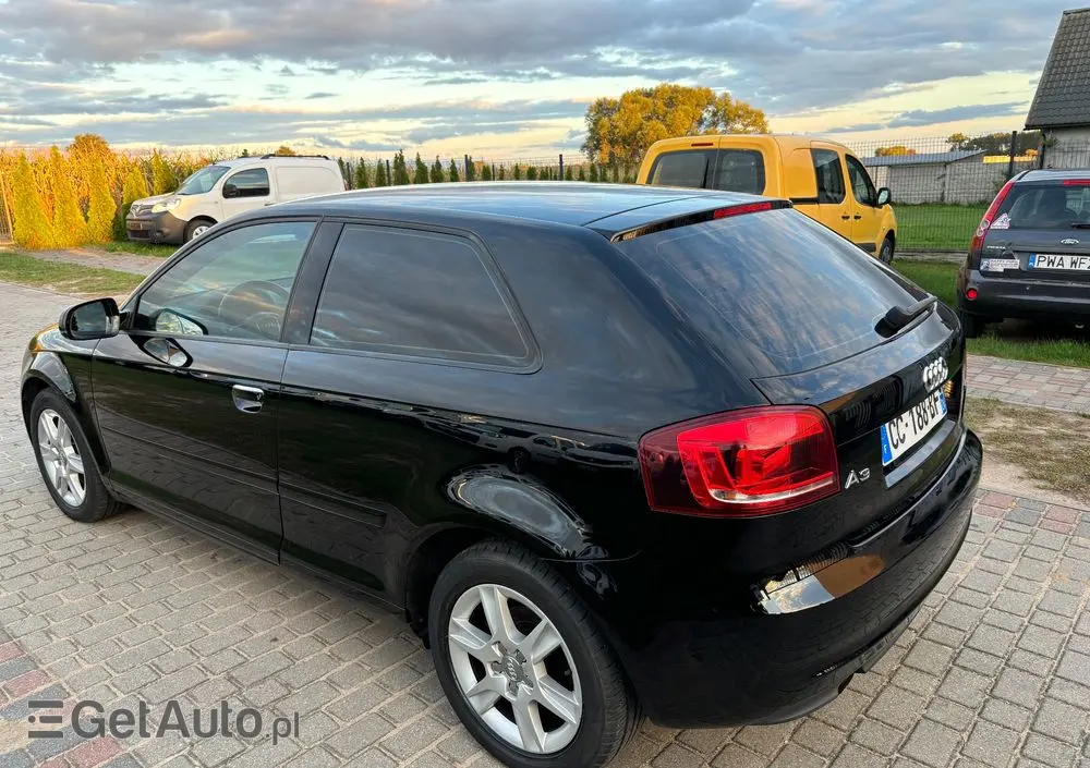 AUDI A3 3-drzwiowe 