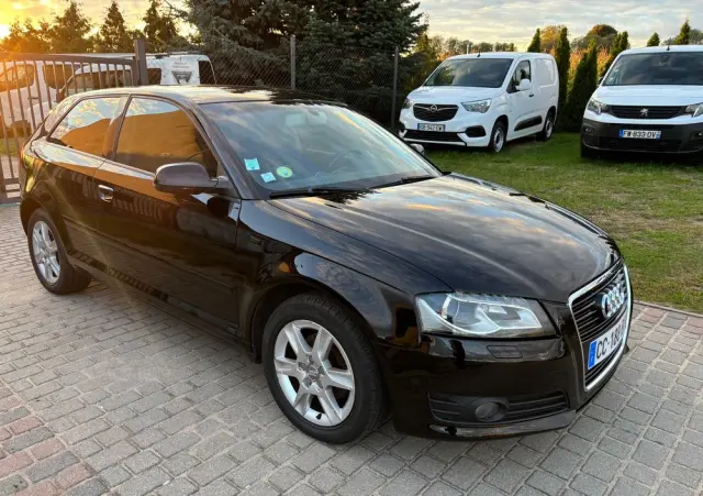 AUDI A3 3-drzwiowe 