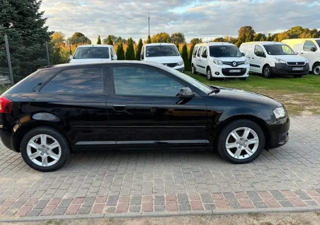 AUDI A3 3-drzwiowe 