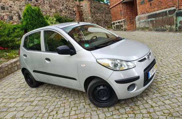 HYUNDAI I10 