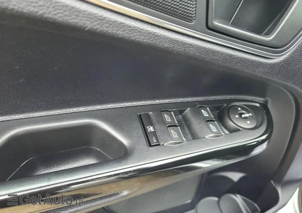 FORD B-MAX 1.5 TDCi SYNC Edition