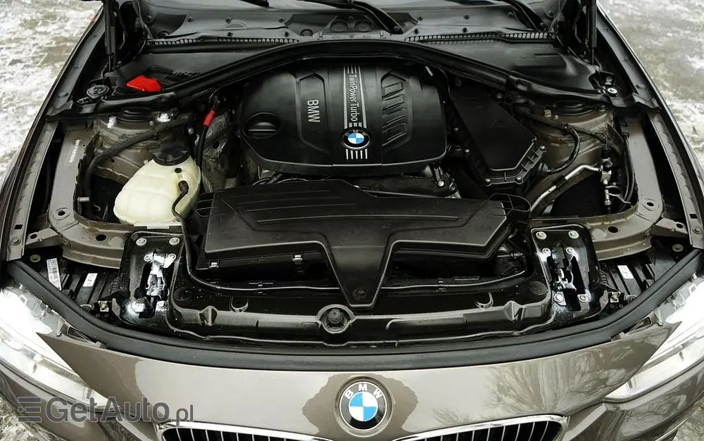 BMW Seria 3 320d xDrive